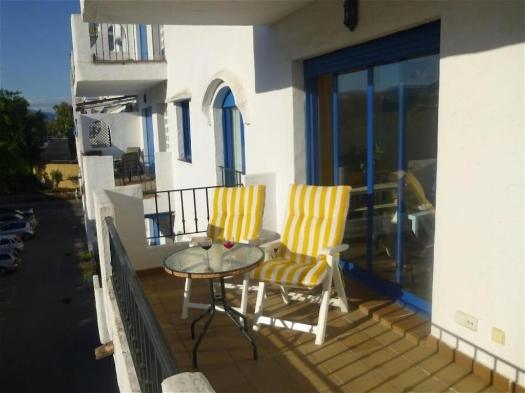 28 Mikonos Playa In Puerto De La Duquesa 2 Bed 2 Bath Apartment Ideally Located To The Beach & Marina Castillo de Sabinillas Esterno foto