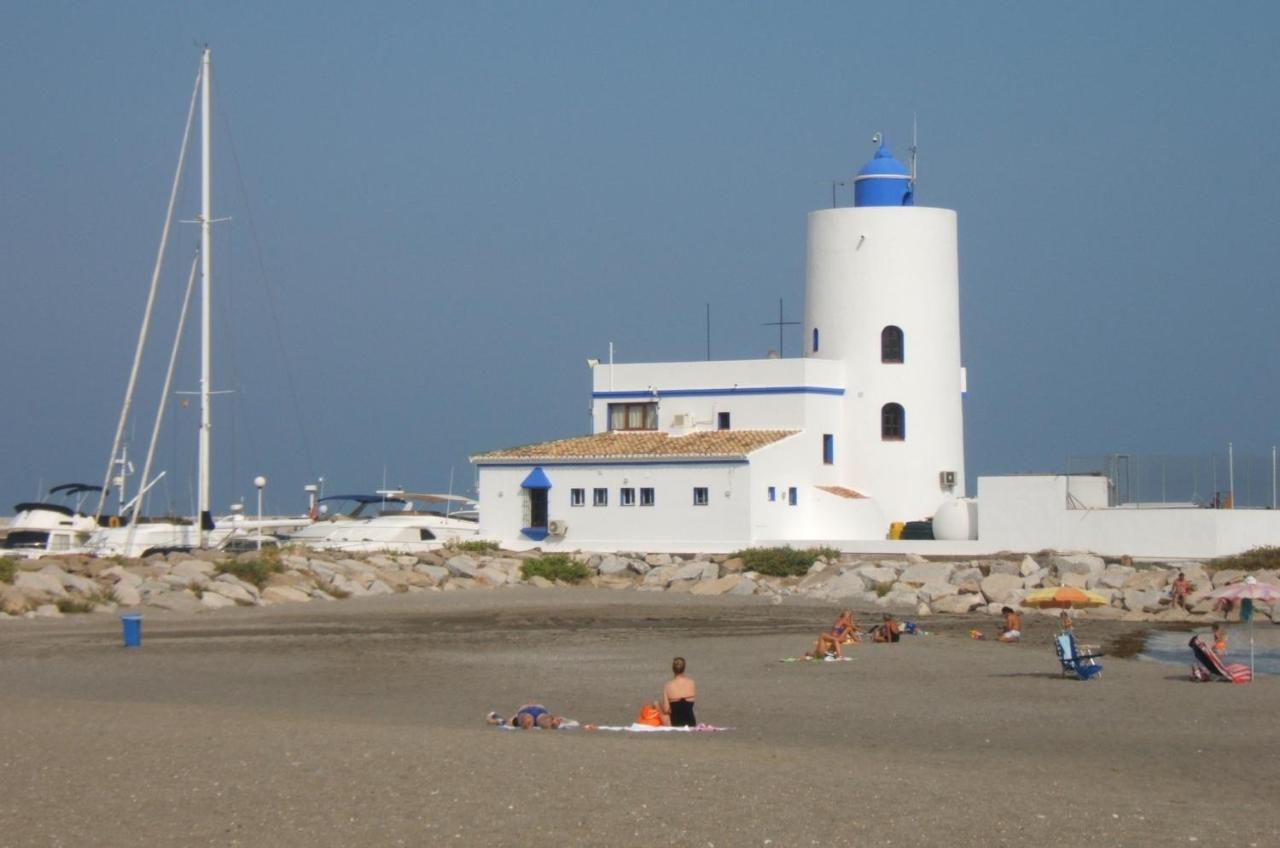 28 Mikonos Playa In Puerto De La Duquesa 2 Bed 2 Bath Apartment Ideally Located To The Beach & Marina Castillo de Sabinillas Esterno foto