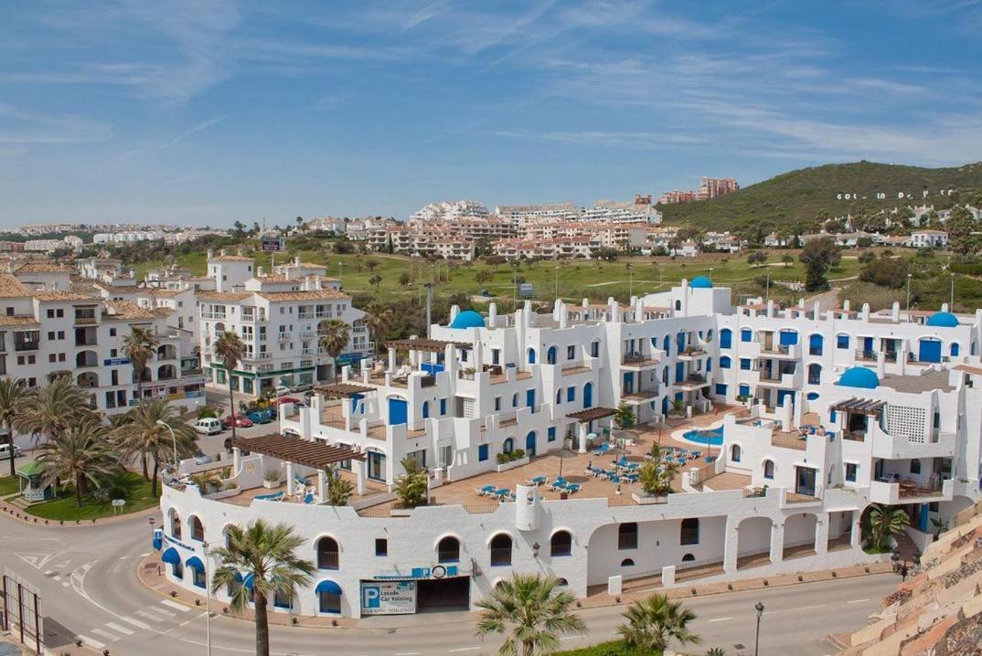 28 Mikonos Playa In Puerto De La Duquesa 2 Bed 2 Bath Apartment Ideally Located To The Beach & Marina Castillo de Sabinillas Esterno foto