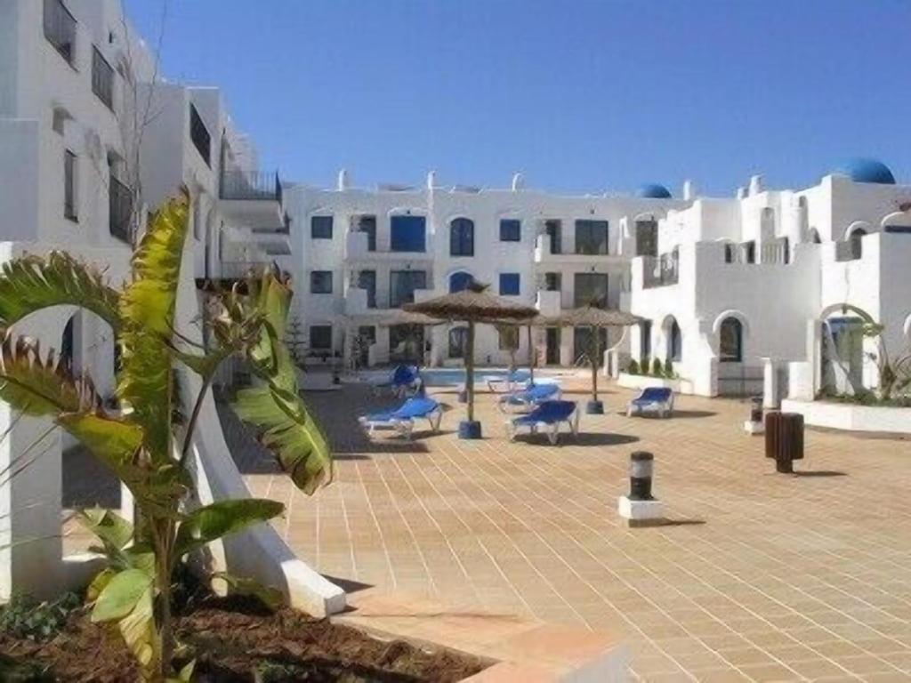28 Mikonos Playa In Puerto De La Duquesa 2 Bed 2 Bath Apartment Ideally Located To The Beach & Marina Castillo de Sabinillas Esterno foto