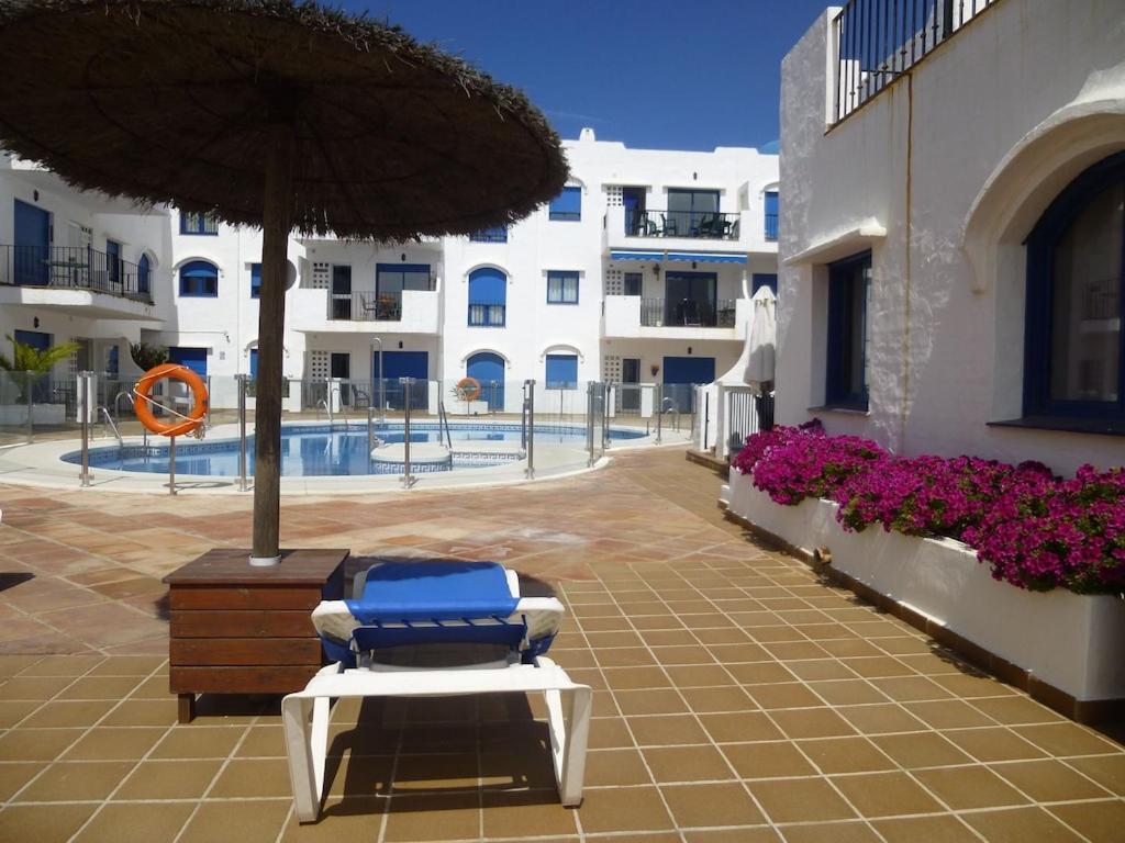 28 Mikonos Playa In Puerto De La Duquesa 2 Bed 2 Bath Apartment Ideally Located To The Beach & Marina Castillo de Sabinillas Esterno foto