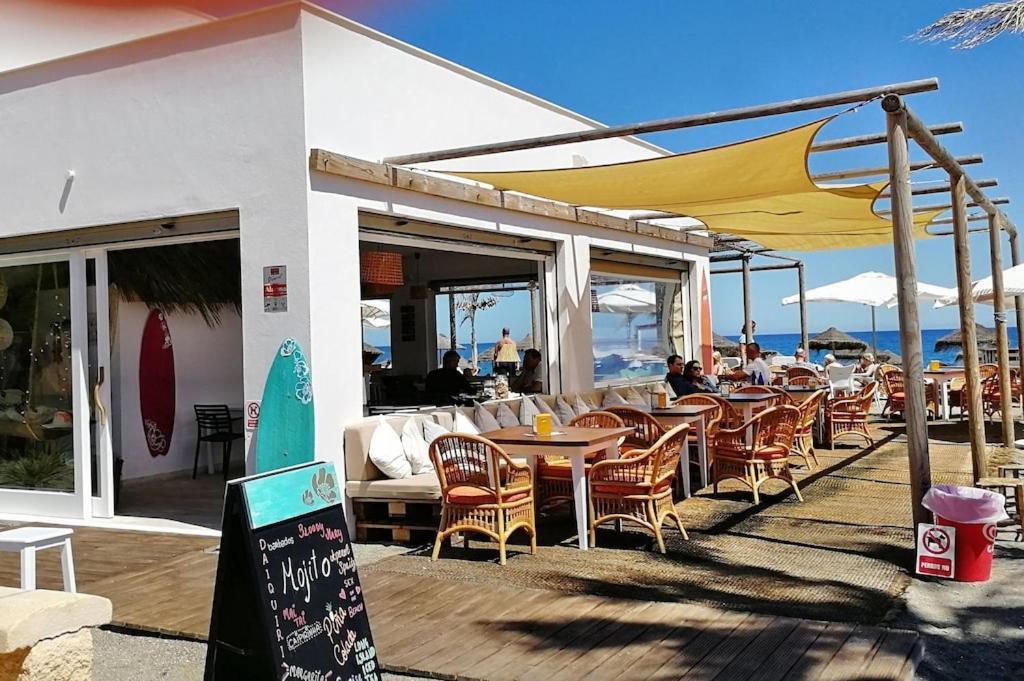 28 Mikonos Playa In Puerto De La Duquesa 2 Bed 2 Bath Apartment Ideally Located To The Beach & Marina Castillo de Sabinillas Esterno foto
