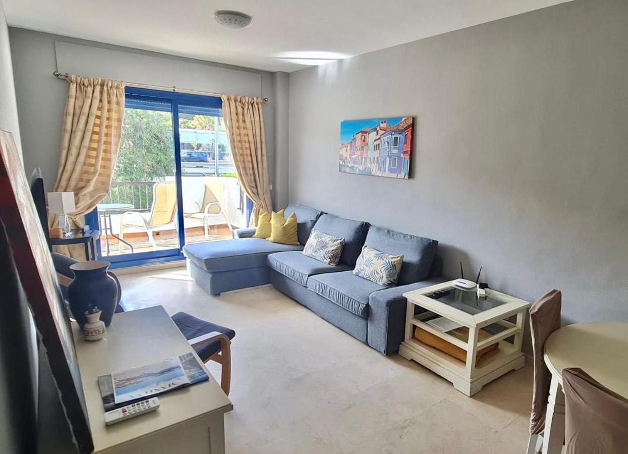 28 Mikonos Playa In Puerto De La Duquesa 2 Bed 2 Bath Apartment Ideally Located To The Beach & Marina Castillo de Sabinillas Esterno foto