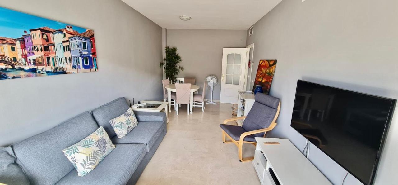 28 Mikonos Playa In Puerto De La Duquesa 2 Bed 2 Bath Apartment Ideally Located To The Beach & Marina Castillo de Sabinillas Esterno foto